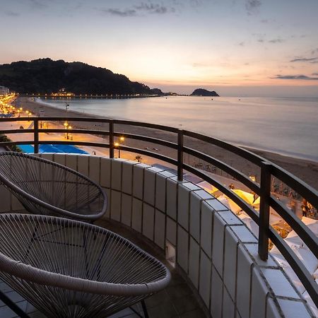 Zarautz Beach With Parking By Aston Rentals Bagian luar foto