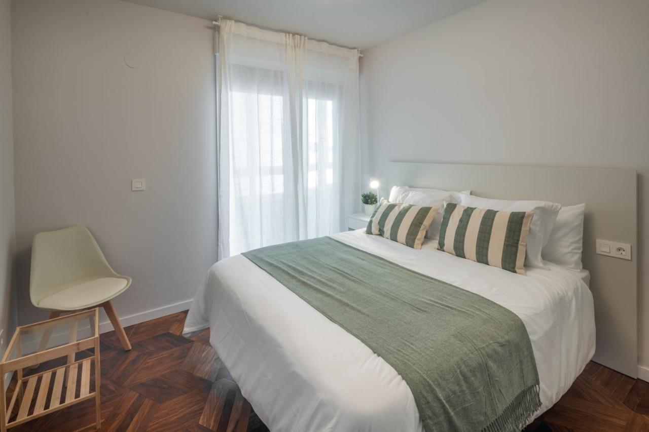 Zarautz Beach With Parking By Aston Rentals Bagian luar foto